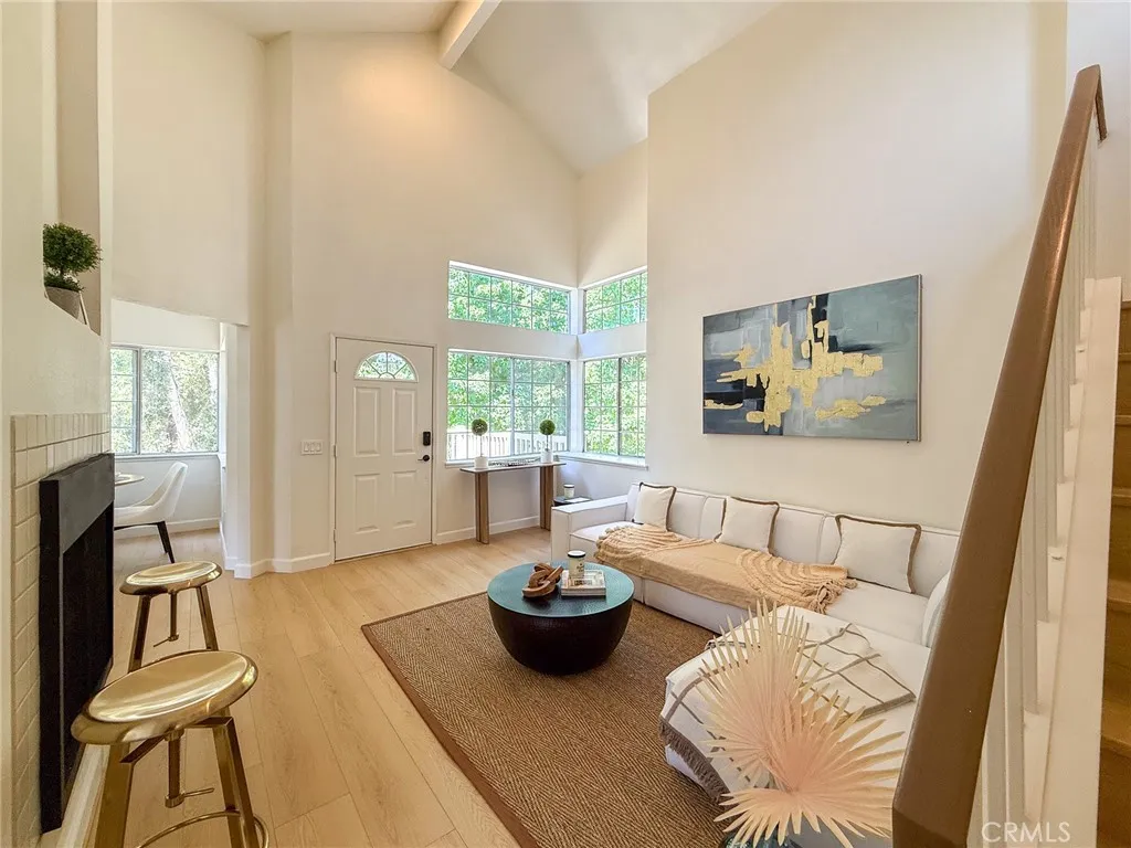 20725 E Crest Ln D, Walnut, California 91789 home-pic-11